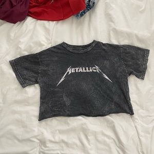 cropped Metallica tshirt